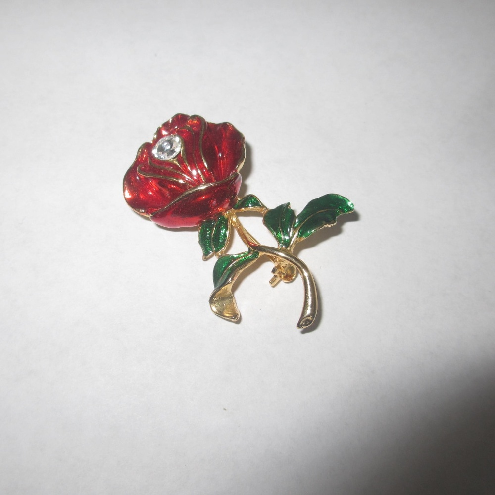 Vintage 1960-70`s brooch rose rhinestone red green